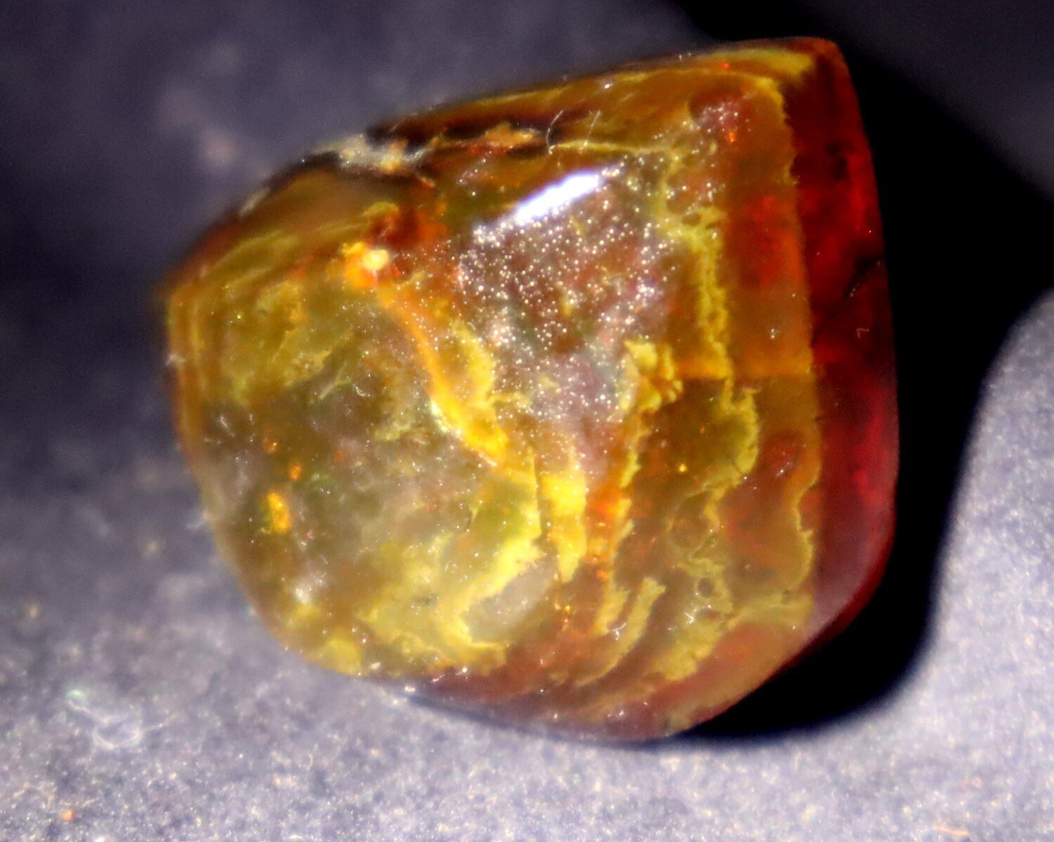 Excellent Natural Dominican Translucent Orange Green Amber Polished Stone 26mm – photo 5