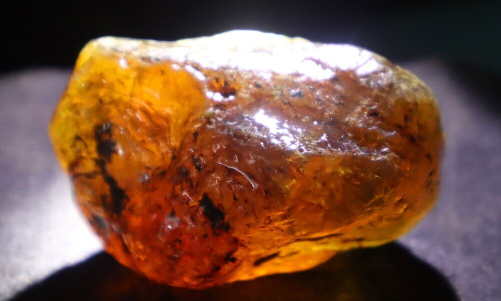 Impressive Natural Dominican Clear Light Blue Green Amber Rough Specimen 56mm 38g – photo 9
