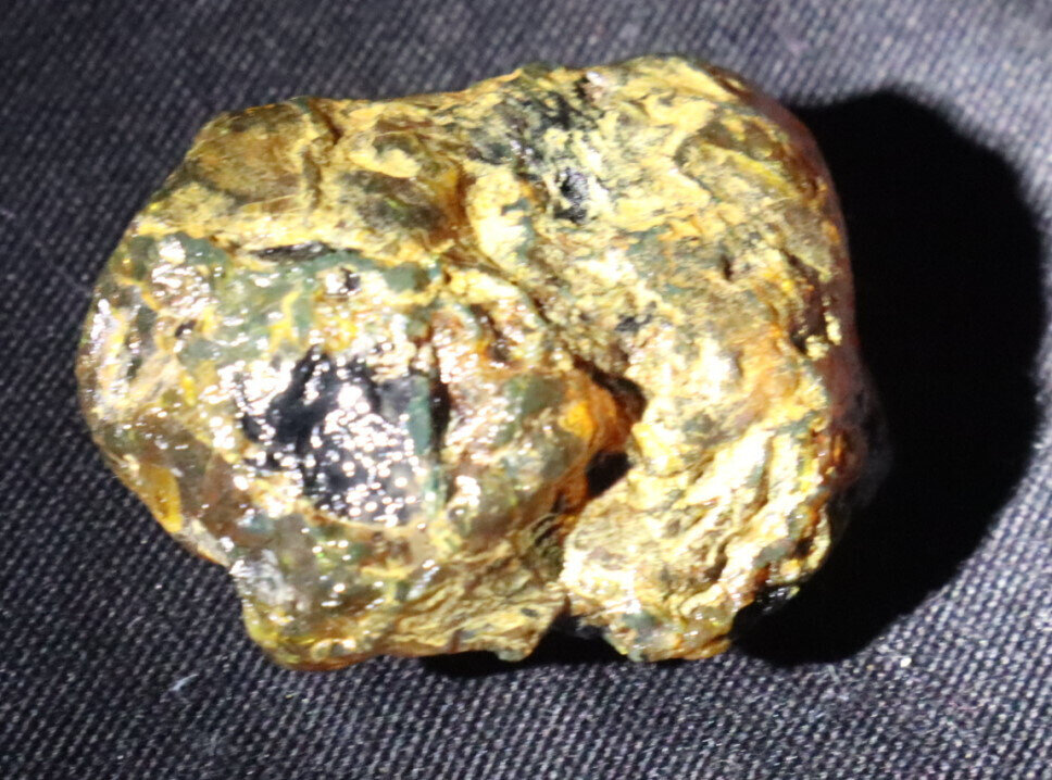 Exquisite Natural Dominican Clear Green Blue Amber Rough Specimen 40mm 13.5g – photo 5