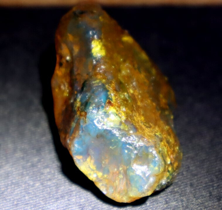 Excellent Natural Dominican Clear Yellow Blue Amber Rough Specimen 40mm 9.6g – photo 6