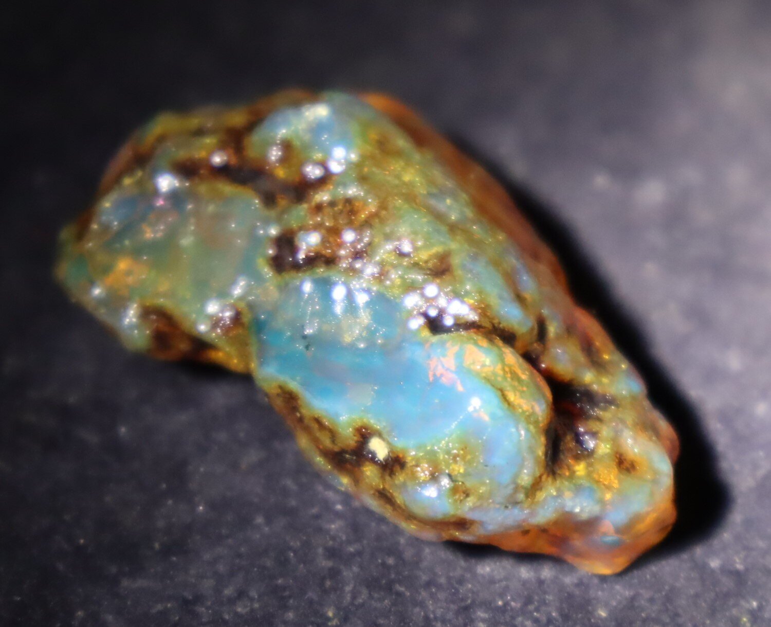 Charming Design Natural Dominican Clear Green Blue Amber Rough Specimen 43mm 11g – photo 10