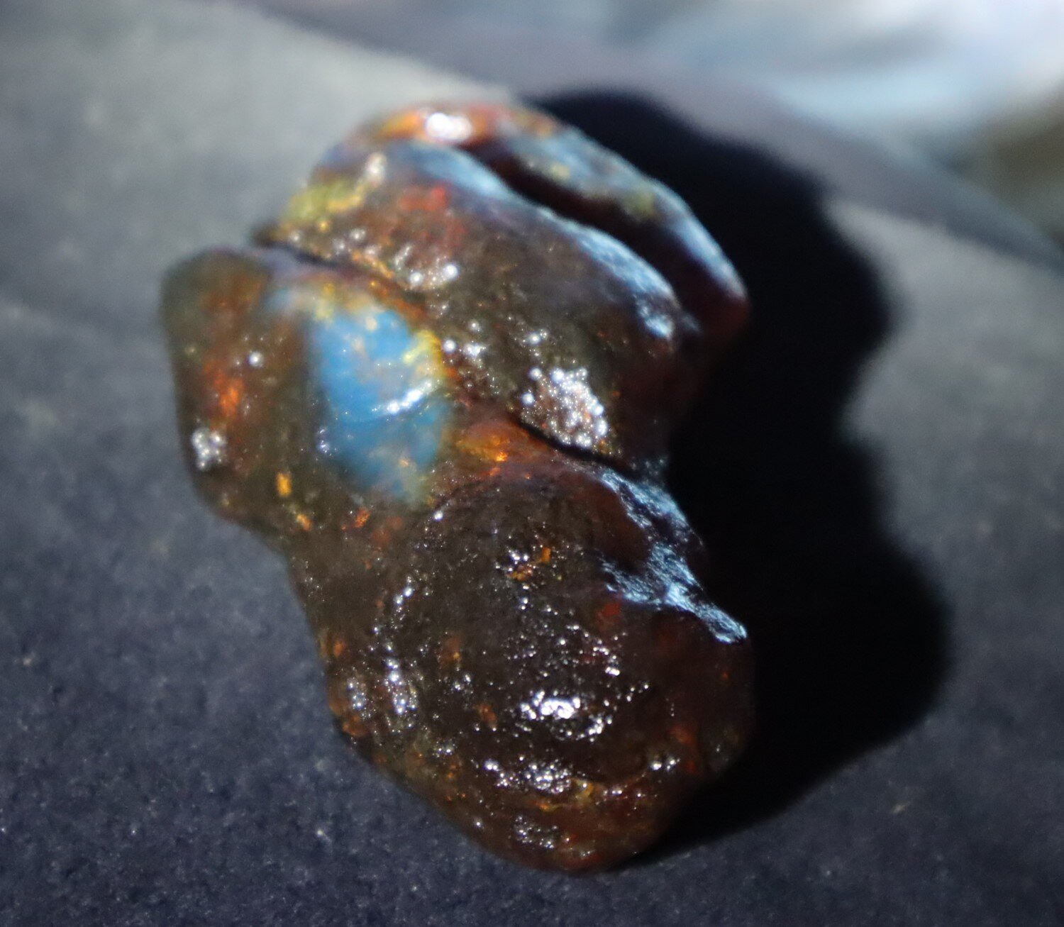 Exquisite Natural Dominican Clear Volcanic Blue Amber Rough Specimen 70mm 30g – photo 7