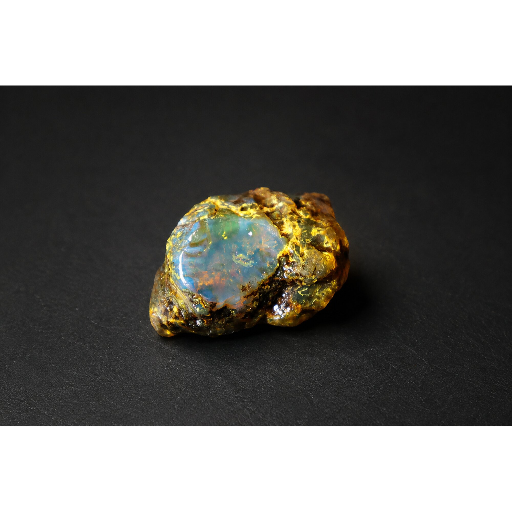 Clear blue Natural Dominican Amber rough Specimen 42 mm – photo 5