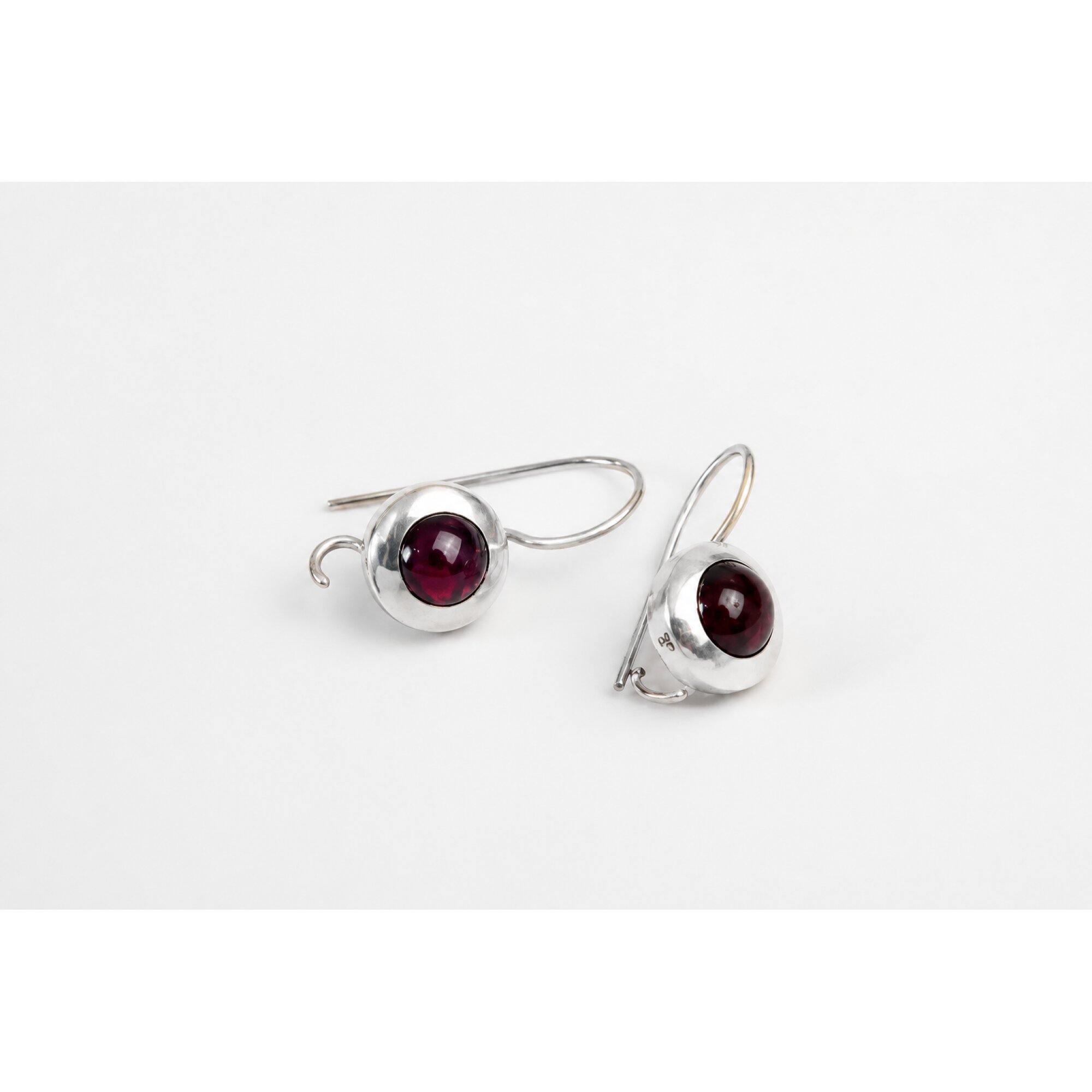 Clear red garnet round 18k Gold Plated On Sterling Silver Earrings 22 mm – photo 2