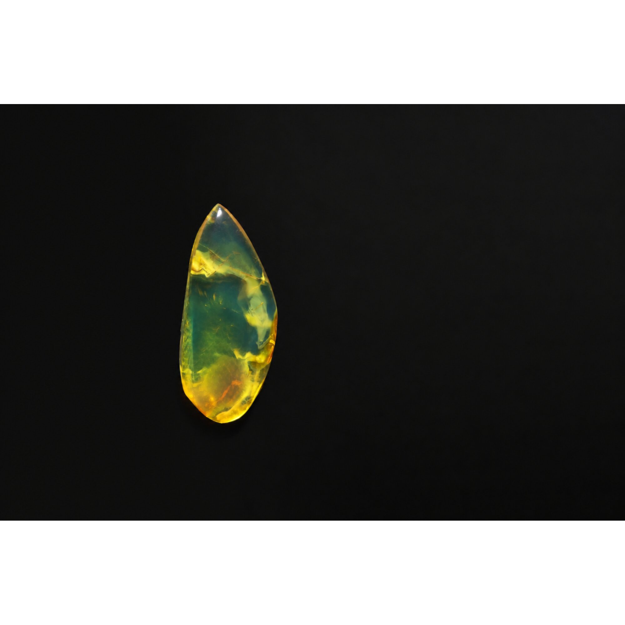 Clear blue green Natural Dominican Amber teardrop Polished Stone 26 mm – photo 5