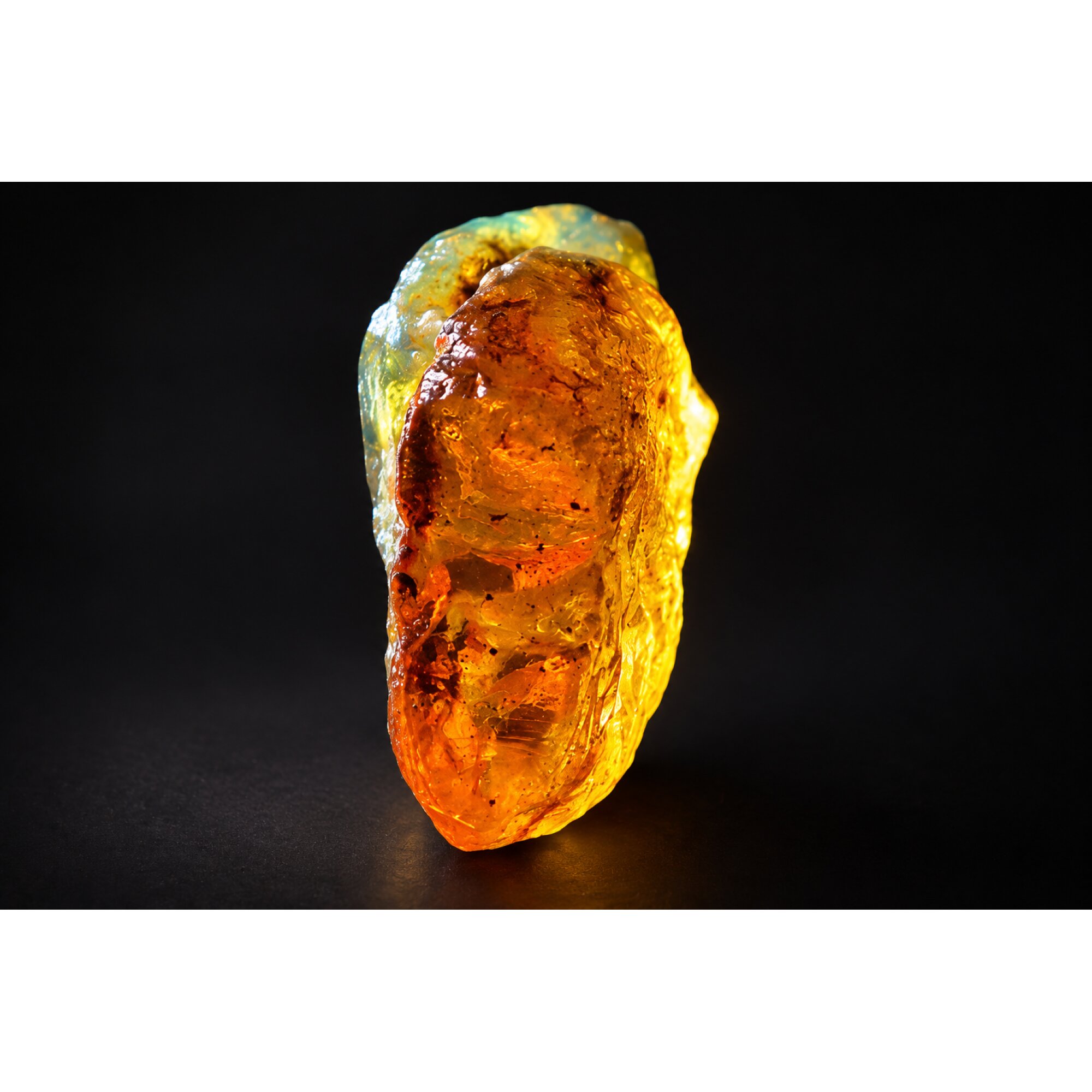 Earth mined sky blue rough specimen Dominican amber 8.7g – photo 7