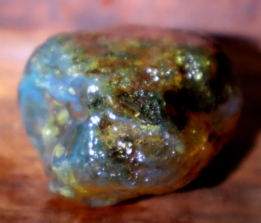 Impressive Natural Dominican Crystal Clear Yellow Blue Amber Rough Specimen 40mm – photo 7