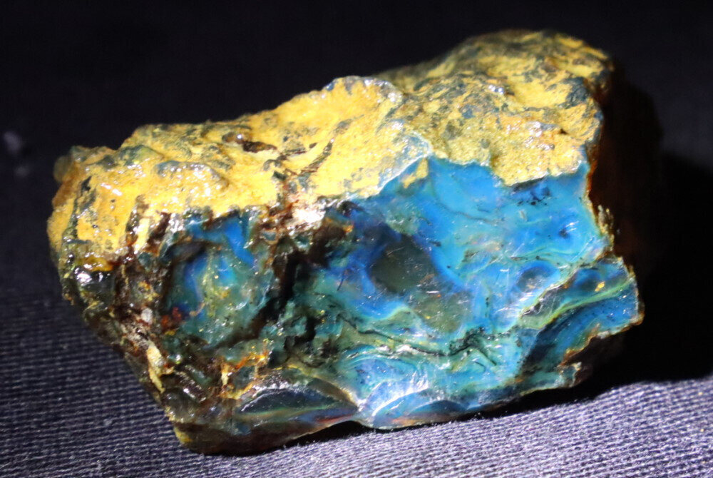 Charming Design Natural Dominican Clear Green Blue Amber Rough Specimen 53mm 21g – photo 8