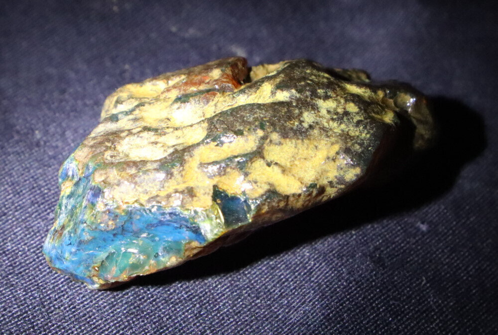 Exquisite Natural Dominican Clear Sky Blue Amber Rough Specimen 57mm 25g – photo 3