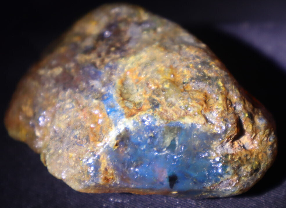 Beautiful Natural Dominican Clear Yellow Blue Amber Rough Specimen 73mm 44.5g – photo 3