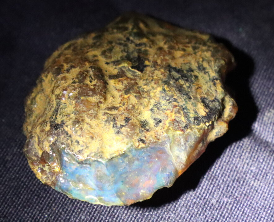Beautiful Natural Dominican Clear Sky Blue Amber Rough Specimen 50mm 16.5g – photo 4