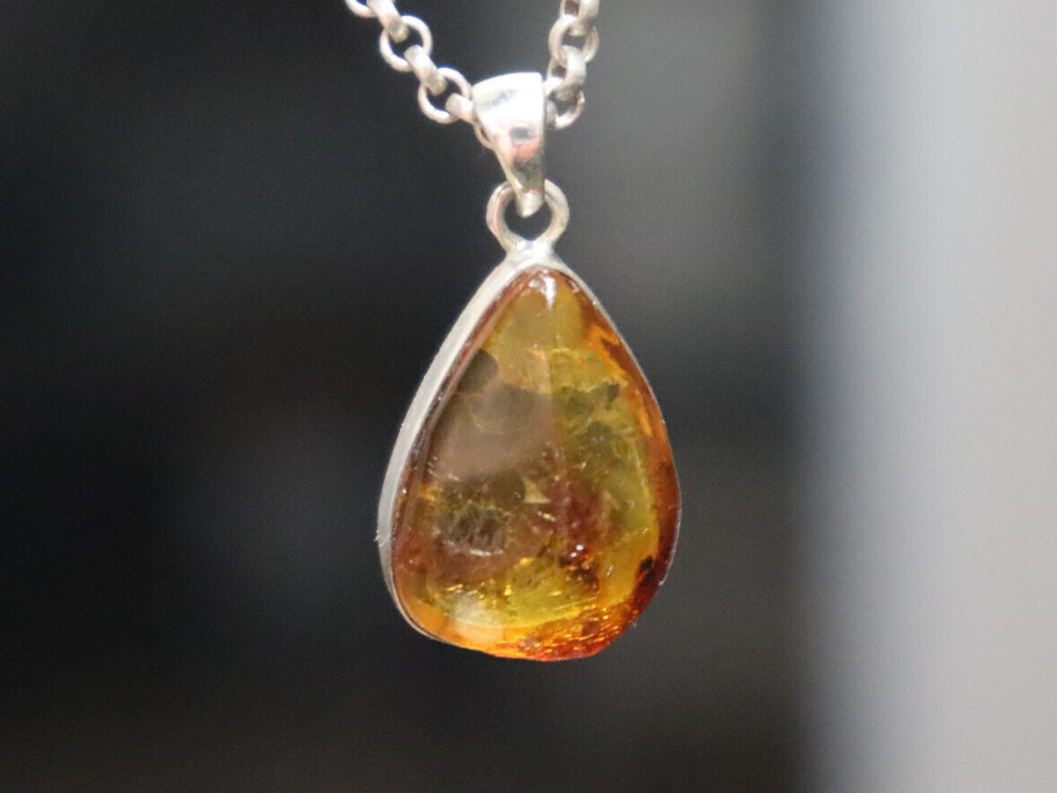 Handcrafted Natural Clear Light Orange Amber .925 Sterling Silver Pendant 28mm – photo 4