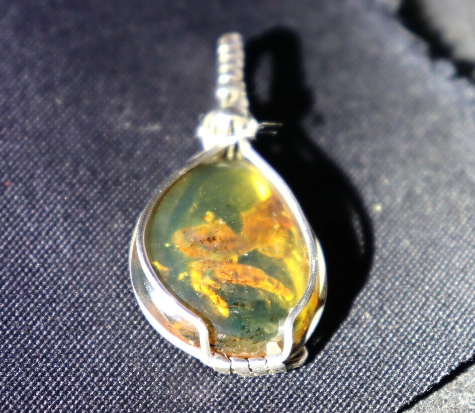 Handcrafted Natural Clear Green Amber wired .925 Sterling Silver Pendant 45mm – photo 5