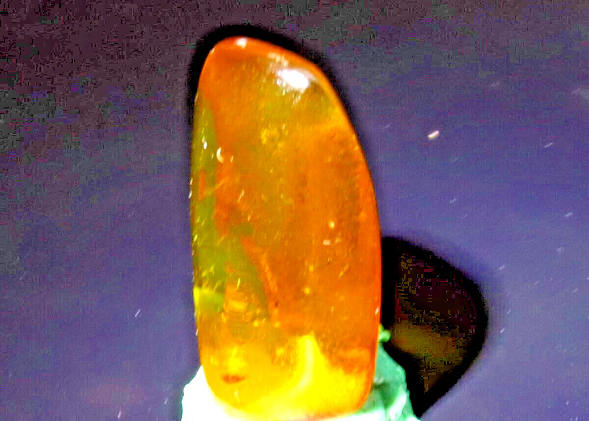 Beautiful Natural Dominican Orange Yellow Amber Polished Stone 25mm – photo 7