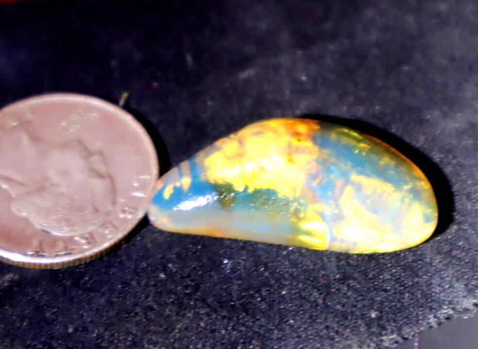 Charming Design Natural Dominican Clear Deep Blue Amber Polished Stone 32mm – photo 10
